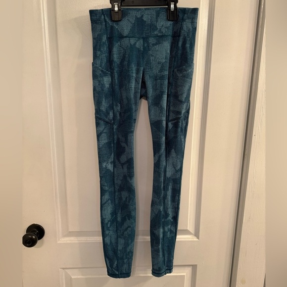 lululemon athletica Pants - Lululemon Speed Up Tight 28" Illusion Tidal Teal Bermuda Teal